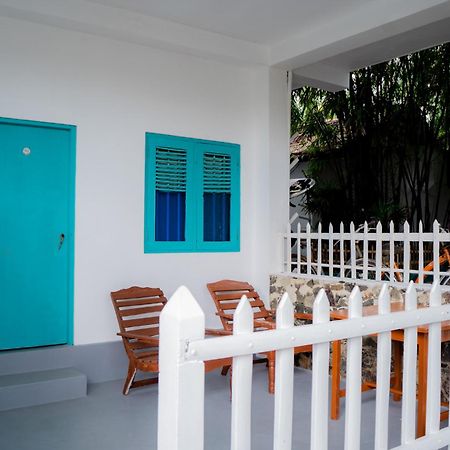 Asanka Surf House & Resturant Bed & Breakfast Midigama Timur Bagian luar foto